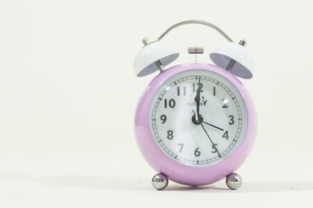 Reset Your Sleep Schedule: Easy Tips After a Slump