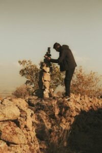 Inside DIY Biology: Exploring the Underground Biohacking World