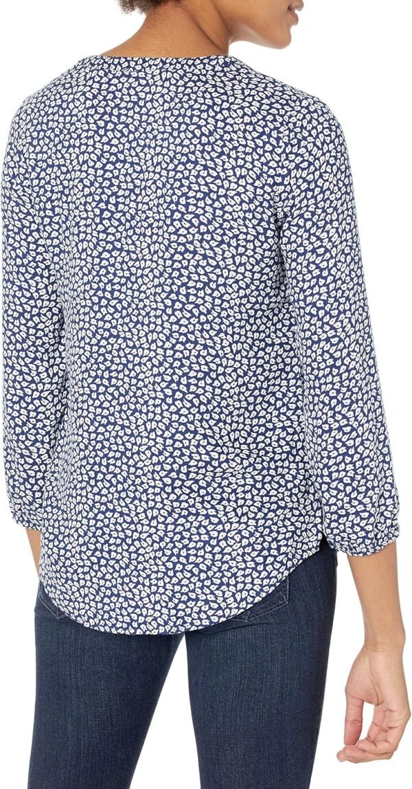 Amazon Essentials Women's 3/4 Sleeve Button Popove... - Image 3