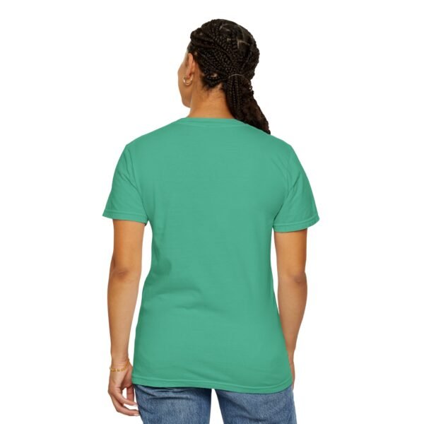 Best Mom in the World T-Shirt, Gift for Mom, Mother's Day Tee, Unisex Garment-Dyed Shirt, Family Celebration Clothing - Image 5