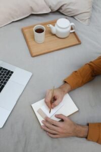 Journaling for Remote Workers: Track Progress & Reflect Daily
