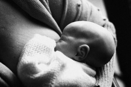Breastfeeding Tips: Easy Ways to Bond and Feed Your Baby