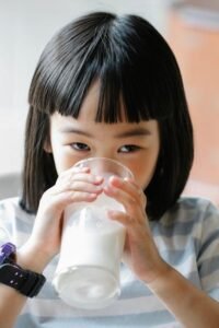 Nurturing Healthy Habits: A Gentle Guide for Your Child