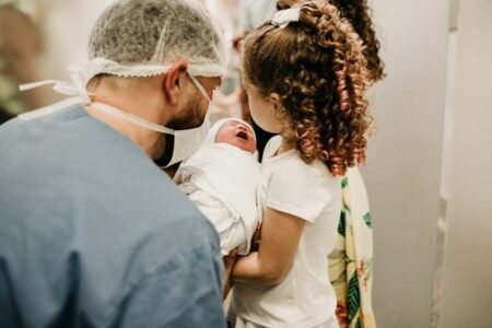 Tips for Introducing a Bottle to Your Breastfed Baby Easily