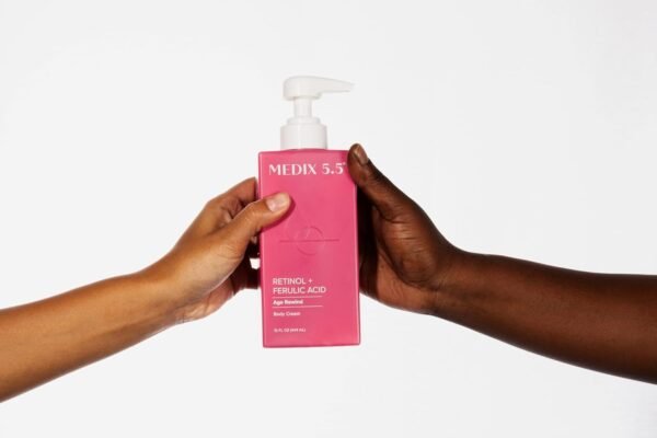 Medix 5.5 Retinol Body Lotion Firming Moisturizer ... - Image 9