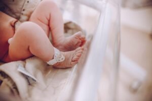 Welcoming Visitors After Baby: Tips for a Smooth Visit
